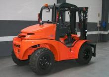 Carrelli elevatori fuoristrada Mast Explorer H 25 DA