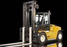 Carrelli elevatori fuoristrada Yale GP250DC 