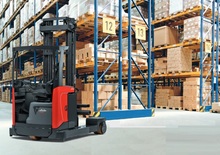 Carrelli elevatori retrattili elettrici Linde R20F