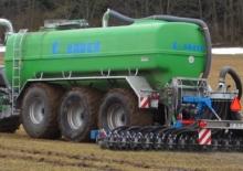 Carrobotti Bauer Irrigation Centrifugal tanker poly 241+ SF tridem axle