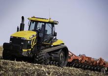 Trattrice agricola cingolati Challenger MT865 C