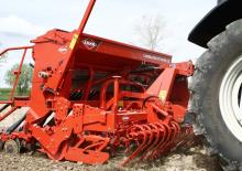 Coltivatori con vomeri ad alette Kuhn CD 400 3R