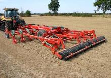 Coltivatori con vomeri ad alette Kverneland CTS 300