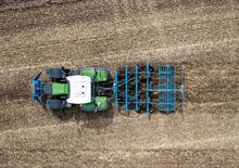 Coltivatori con vomeri ad alette Lemken Karat 10/300