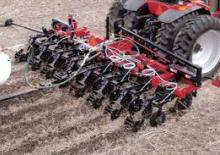 Spandiconcime Case IH Nutri-Tiller 5310 8-ROW