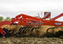 Coltivatori con vomeri ad alette Kuhn Prolander 500 R