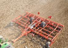 Coltivatori con vomeri ad alette Kuhn Prolander 7500