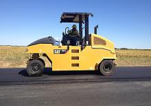 Compattatori stradali statici gommati Caterpillar CW16