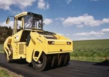 Compattatori stradali vibranti combinati Bomag BW 151 AC-4 AM