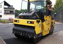 Compattatori stradali vibranti combinati Bomag BW 154 ACP-4 AM
