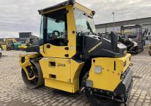 Compattatori stradali vibranti combinati Bomag BW 154 ACP-4I AM