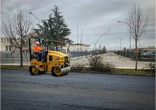Compattatori stradali vibranti combinati Caterpillar CC2.7GC