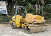 Compattatori stradali vibranti combinati JCB-Vibromax W 265 K*