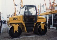Compattatori stradali vibranti combinati JCB-Vibromax W 864 K