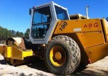 Compattatori stradali vibranti monotamburo IR-ABG Alpha 190 V