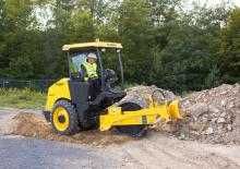 Compattatori stradali vibranti monotamburo Bomag BW 124 PDH-5