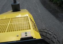 Compattatori stradali vibranti monotamburo Bomag BW 211 PD-40