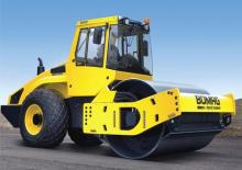 Compattatori stradali vibranti monotamburo Bomag BW 213 D-4i