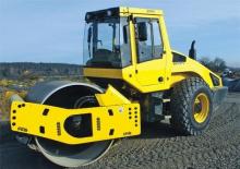 Compattatori stradali vibranti monotamburo Bomag BW 213 DHC-4