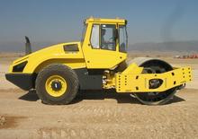 Compattatori stradali vibranti monotamburo Bomag BW 219 DH-4
