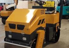 Compattatori stradali vibranti per trincee/misti STA VR 1000 TR