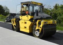 Compattatori stradali vibranti tandem Bomag BW 174 AP AM
