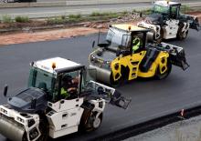 Compattatori stradali vibranti tandem Bomag BW 202 ADO-5