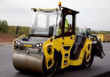 Compattatori stradali vibranti tandem Bomag BW 202 ADO-50