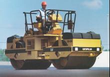 Compattatori stradali vibranti tandem Caterpillar CB-434