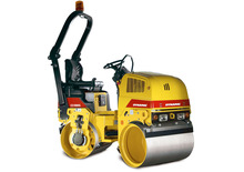 Compattatori stradali vibranti tandem Dynapac CC 900 S