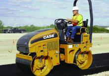 Compattatori stradali vibranti tandem Case DV202