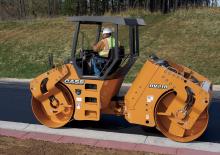 Compattatori stradali vibranti tandem Case DV210