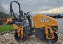 Compattatori stradali vibranti tandem Case DV23D
