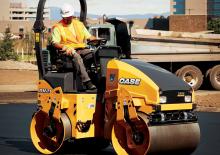 Compattatori stradali vibranti tandem Case DV26