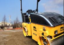 Compattatori stradali vibranti tandem RHINO RCT13H