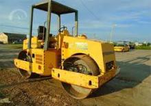 Compattatori stradali vibranti tandem Vibromax W 752