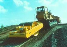 Compattatori stradali vibranti trainati Bomag BW 6