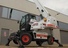 Sollevatori telescopici con torretta girevole Bobcat TR38160
