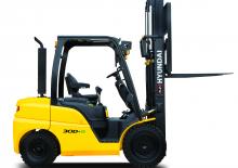 Carrelli elevatori frontali diesel Hyundai 30D-9