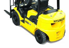 Carrelli elevatori frontali diesel Hyundai 33 D 7 E