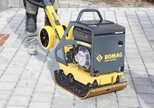 Piastre vibranti reversibili Bomag BPR 25/50 D