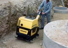 Piastre vibranti reversibili Bomag BPR 65/70 D