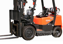 Carrelli elevatori frontali diesel Doosan D20G