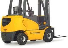Carrelli elevatori frontali diesel Jungheinrich DFG 20 A