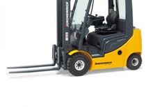 Carrelli elevatori frontali diesel Jungheinrich DFG 320s