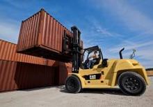 Carrelli elevatori frontali diesel Caterpillar DP120N
