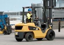 Carrelli elevatori frontali diesel Caterpillar DP30N