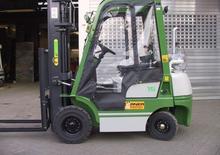 Carrelli elevatori frontali diesel Artison FD 15