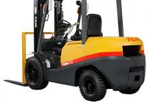 Carrelli elevatori frontali diesel TCM FD 35 T 2