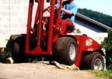 Veicoli comunali multiuso diesel Grünig Uni Truck 4 W 1005